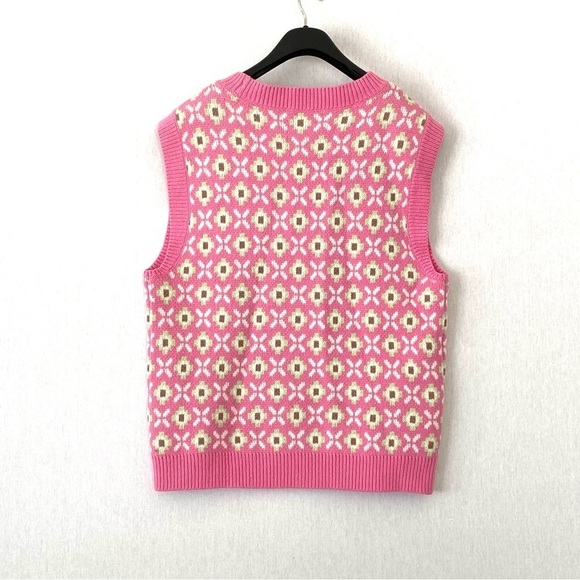 Aritzia Sunday Best Sundeh Preston Sweater Vest - Picture 6 of 10